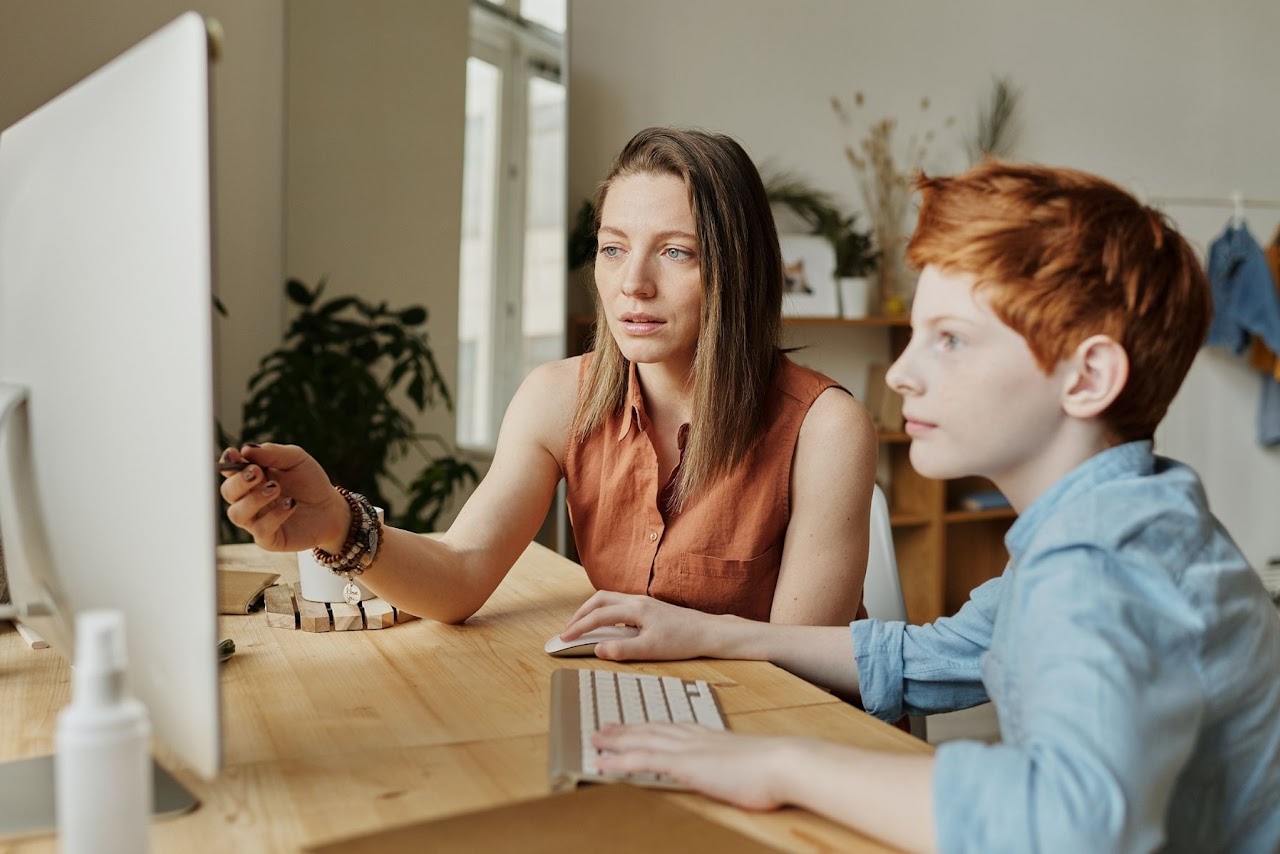 One-on-one tutoring session